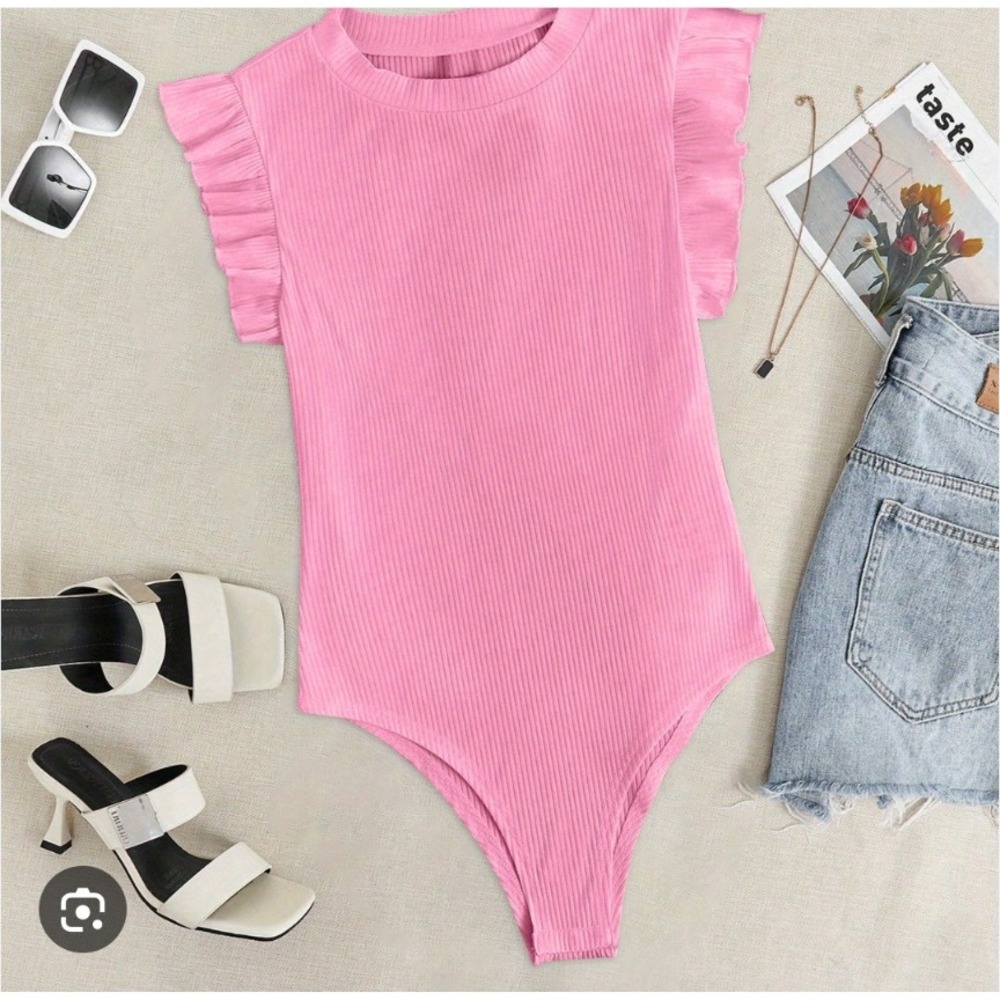 Pink Ribbed Flutter Sleeve Snap Closure Bodysuit XS NWOT